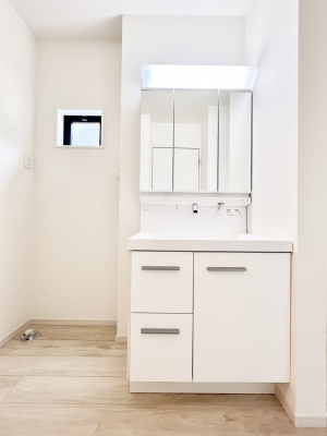 ���ʑ�E���ʏ��@���[�͂Ƌ@�\���ɗD�ꂽ���ʉ��ϑ�