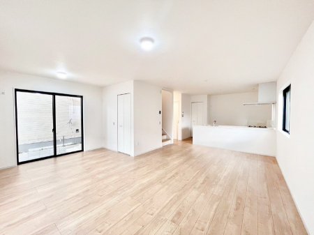 ̑ρ@傫ȑ炽Ղ̗zƕ郊rO