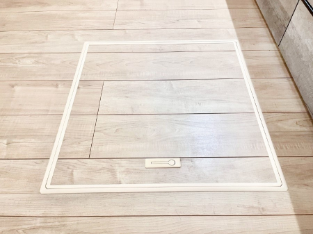 ̑ρ@[tIpiEpi̎[ɂ劈B