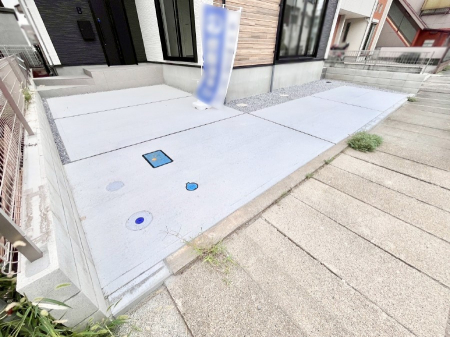 @ڂ̑OԏꂾƁAJ̓Aʂɂ֗łˁB