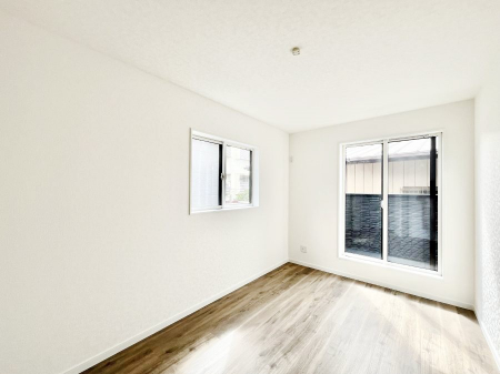 �Q���@���邢�o���R�j�[�T�C�h�ɗm����ݒu�B�ڊo�߂̗ǂ��Q���ɁB�@   