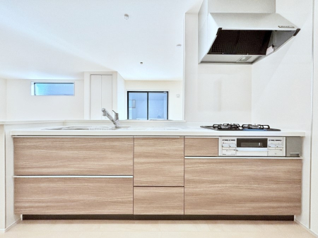 �L�b�`���@�������������I�ɁA�y�����I�V�X�e���L�b�`��  