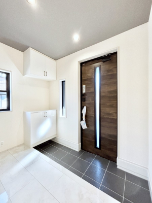 ���ց@����I�𗘗p���āA���z�������������q�l�������ĂȂ��ł��܂��B