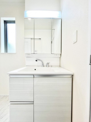 ���ʑ�E���ʏ��@���[�͂Ƌ@�\���ɗD�ꂽ���ʉ��ϑ�