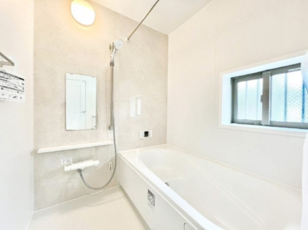 �����@����̔�������Ă���閾�邢�������̂���o�X���[��