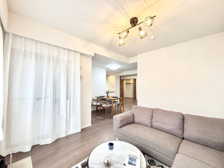 ̑ρ@傫ȑ炽Ղ̗zƕ郊rO  