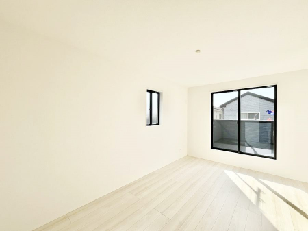 ���̑����ρ@�o���R�j�[���J�������v���X���Ă����m��