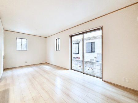 ̑ρ@̗ǂrOBCɓ̃O[΍XɐSn悳AbvI