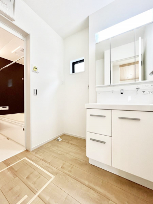 ���̑��@������������ʉ��ώ��Œ��̐g�x�x�����K