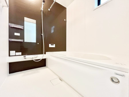 �����@����̔�������Ă���閾�邢�������̂���o�X���[��