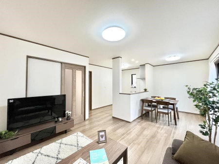 rO@i`eCXg̗D_炩Fg̃t[OfGȃrOłˁB