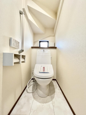 gC@gC1K2KꂼɔzuĂĂƂĂ֗łB 