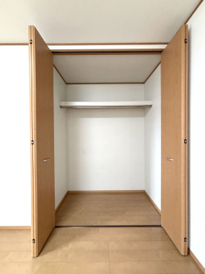 [@m̃N[[bgBŝŌ̈ߗނ܂܂B