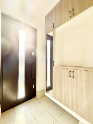 ���ց@�Ƒ��̋A��₨�q�l�������������}���錺��