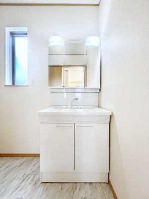 ���ʑ�E���ʏ��@�傫�����₷���O�ʋ��Ő�����������ʑ�́A�g�����Ȃ݃`�F�b�N�┧�̂������ɂ������߂ł��B 