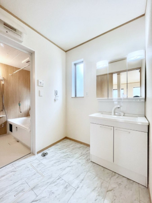 ���̑��@���������Ă���̂Ŏ��C�̑����ꏊ�ł����C���\���s���܂��B�����̐g�x�x���C�����ǂ��I