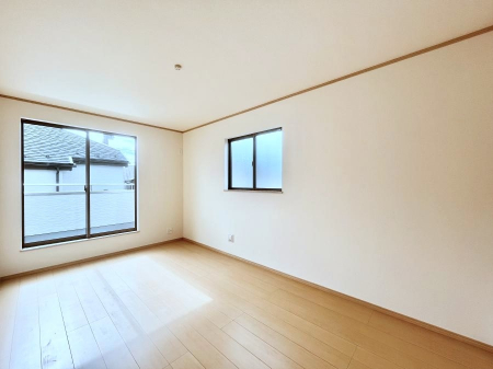 ���̑����ρ@2�ʍ̌����m�ۂ������邢��ԁB�Ƒ��݂�Ȃ����K�ȕ�炵����������݌v�ł��B  