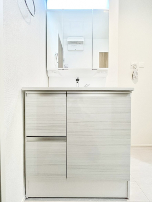 ���ʑ�E���ʏ��@���[�͂Ƌ@�\���ɗD�ꂽ���ʉ��ϑ�