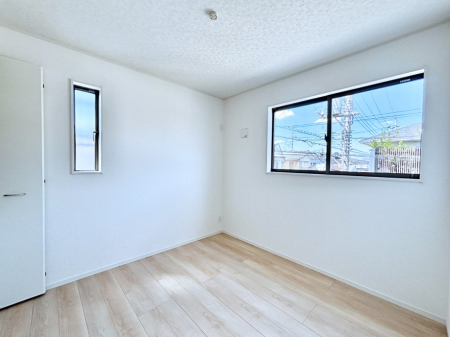 q@Qʍ̌ŋC悭R̂łql̂ɂsb^