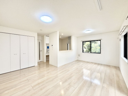 rO@͋Ĉkcj͉Ƒ݂Ȃ̉K  