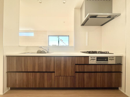 �L�b�`���@�������������I�ɁA�y�����I�V�X�e���L�b�`��  �@