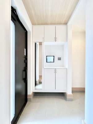 ց@V[YCN[NťցBƑŠCJȂǂ[ł܂B