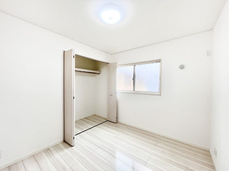 Q@g₷`ŃxbgƋ̒uɂ邱Ƃ܂B   