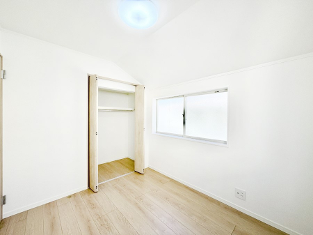 �q�������@���q���܂̂������Ƃ��Ă��I�ߗނ̐������ڂɕ֗��ȃN���[�[�b�g�t���̗m���B