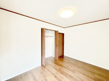 Q@g₷`ŃxbgƋ̒uɂ邱Ƃ܂B   