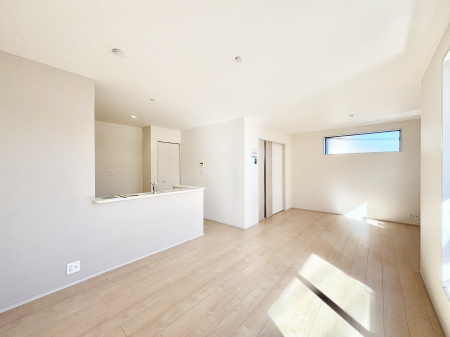 ���r���O�@17.75���̂k�c�j�͉Ƒ��݂�Ȃ̉��K��ԁI�Ƒ��̂Ȃ������������厖�ȃX�y�[�X�ł��B 