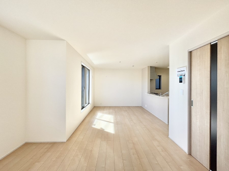 ���̑����ρ@�Ƒ������R�ƏW�܂�e���̃X�y�[�X�ɂȂ肻���@