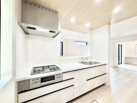 �L�b�`���@���������Ȃ��炲�Ƒ��Ƃ̉�b���y���߂�ΖʃJ�E���^�[�L�b�`��