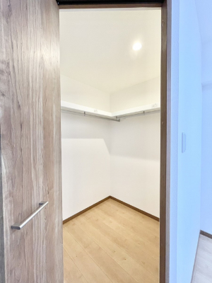 ̑@EH[NCN[[bg̊pŐԃXbL@