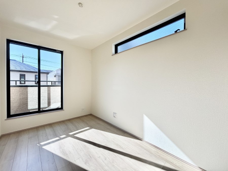 ���̑����ρ@���邢�o���R�j�[�T�C�h�ɗm����ݒu�B�ڊo�߂̗ǂ��Q���ɁB 