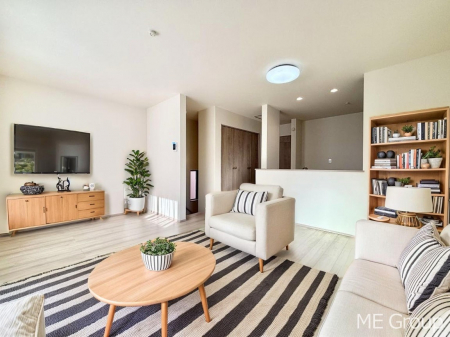 ���r���O�@���Ƒ��̓��₩�Șb�����ŕ�܂�閾�邢���r���O  ���Ƌ��CG�ł�