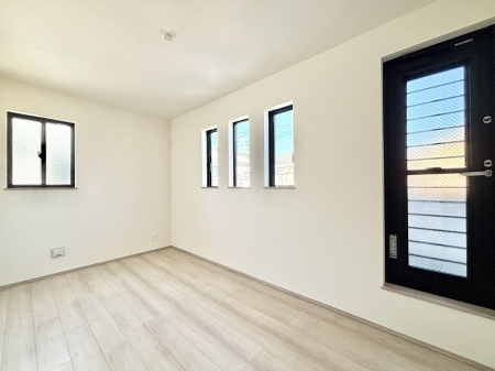 ���̑����ρ@3���񂾑����A�N�Z���g�ɂȂ��Ă���2�K5.62���̗m���B�o���R�j�[�t���B