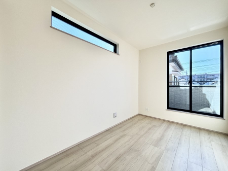 ���̑����ρ@���邢�o���R�j�[�T�C�h�ɗm����ݒu�B�ڊo�߂̗ǂ��Q���ɁB 