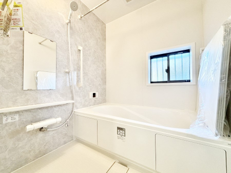 �����@����̔�������Ă���閾�邢�������̂���o�X���[��