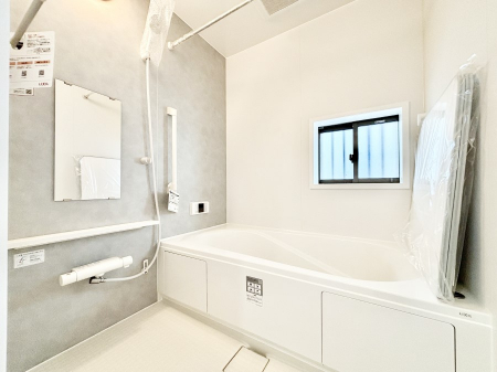 �����@����̔�������Ă���閾�邢�������̂���o�X���[��