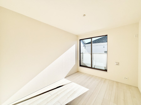 ���̑����ρ@�o���R�j�[���J�������v���X���Ă����m��