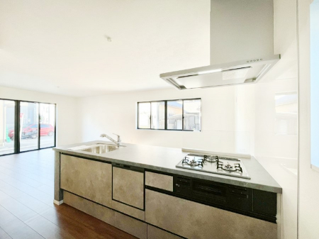 �L�b�`���@��Ƃ肠��L�b�`���ł͂��Ƒ��Ɗy�������������ł��܂��B