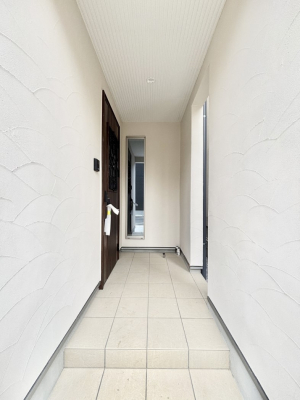 ց@؂ȉƑAqo}錺ցB֑O͉tŉJ~ĂĂGɂłB 