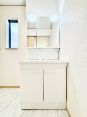 ���ʑ�E���ʏ��@���[�͂Ƌ@�\���ɗD�ꂽ���ʉ��ϑ�