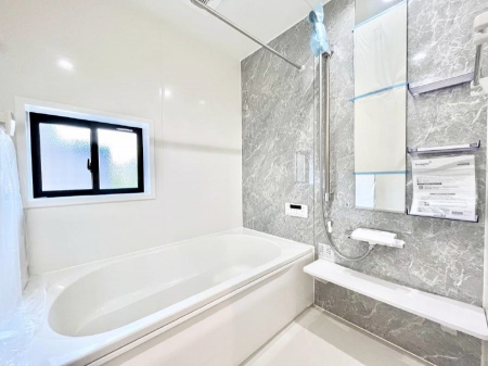 �����@����̔�����₷��؂ȃo�X�^�C���B�������Ƃ����C���y����Ŕ����Ƃ肽���ł��ˁI  