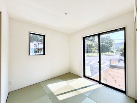 ���̑����ρ@�_�炩����̋�Ԃ́A���q�l�̗V�я�◈�q���̂����ĂȂ��̏ꏊ�Ƃ��ďd�󂵂܂��B 