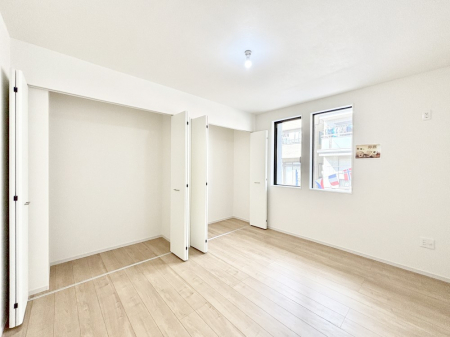 Q@g₷`ŃxbgƋ̒uɂ邱Ƃ܂B   