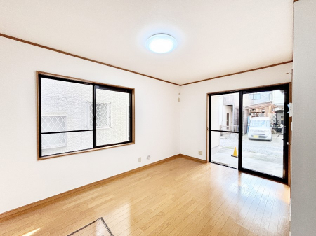 rO@傫ȑ炽Ղ̗zƕ郊rO