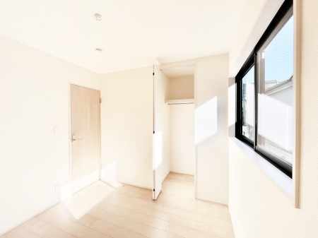 �q�������@���q���܂̂������Ƃ��Ă��I�ߗނ̐������ڂɕ֗��ȃN���[�[�b�g�t���̗m���B