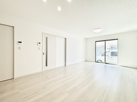 rO@傫ȑ炽Ղ̗zƕ郊rO