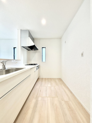 �L�b�`���@��Ƃ肠��L�b�`���ł͂��Ƒ��Ɗy�������������ł��܂��B